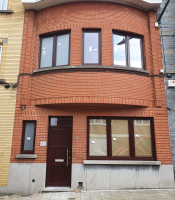 Fenêtre moderne en aluminium